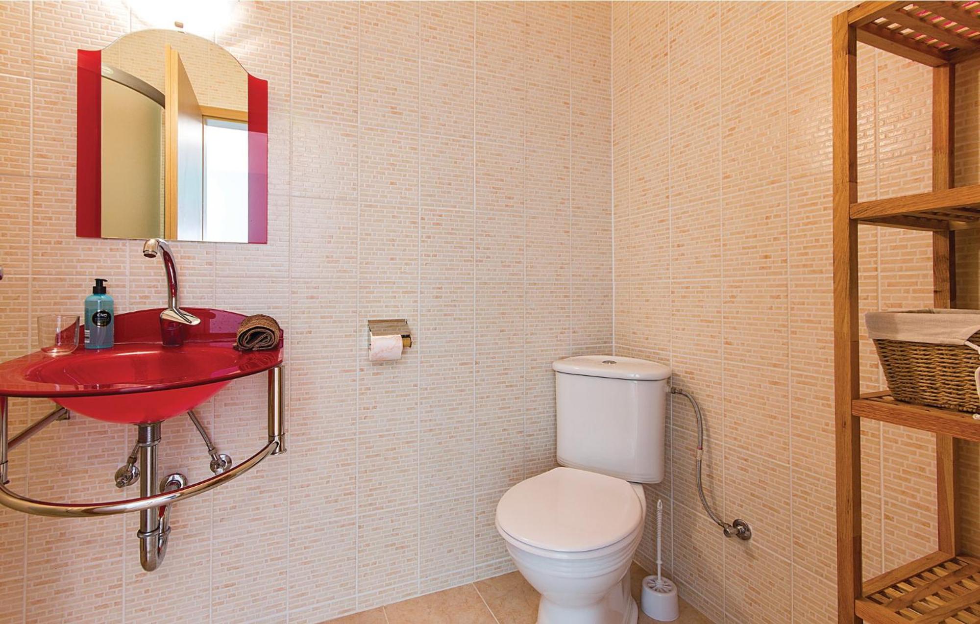 7 Bedroom Stunning Home In Ližnjan 외부 사진